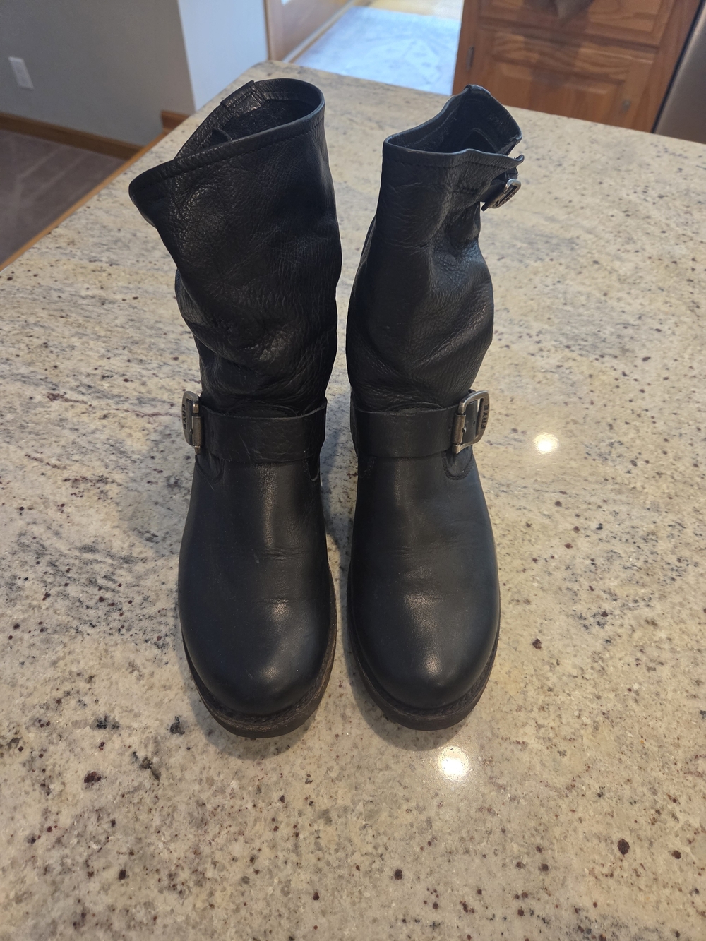 Frye Veronica Black Leather Mid-Calf Buckle Boots. Size 6.5 - Picture 2 of 7